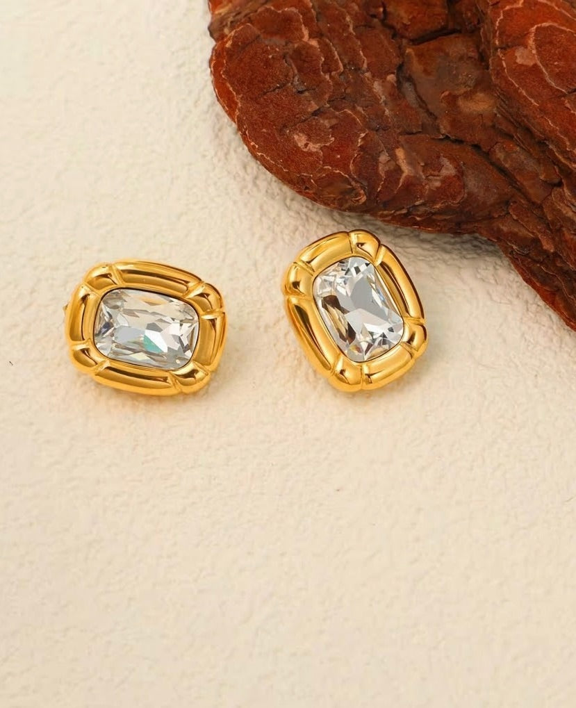 Elegant Minimalist Drop Earrings