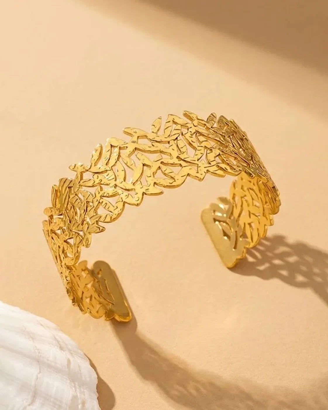 Serenade Forever Halo Crystal Gold Handcuff