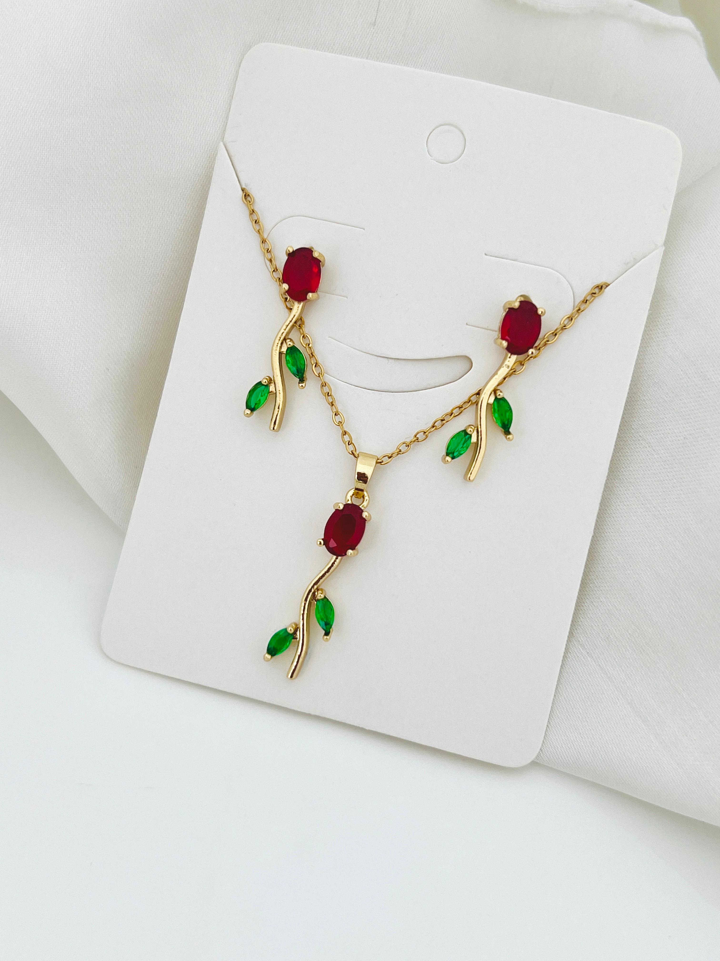 Sweet Blush Pink Tulip Blossom Jewelry Set – Gold Plated