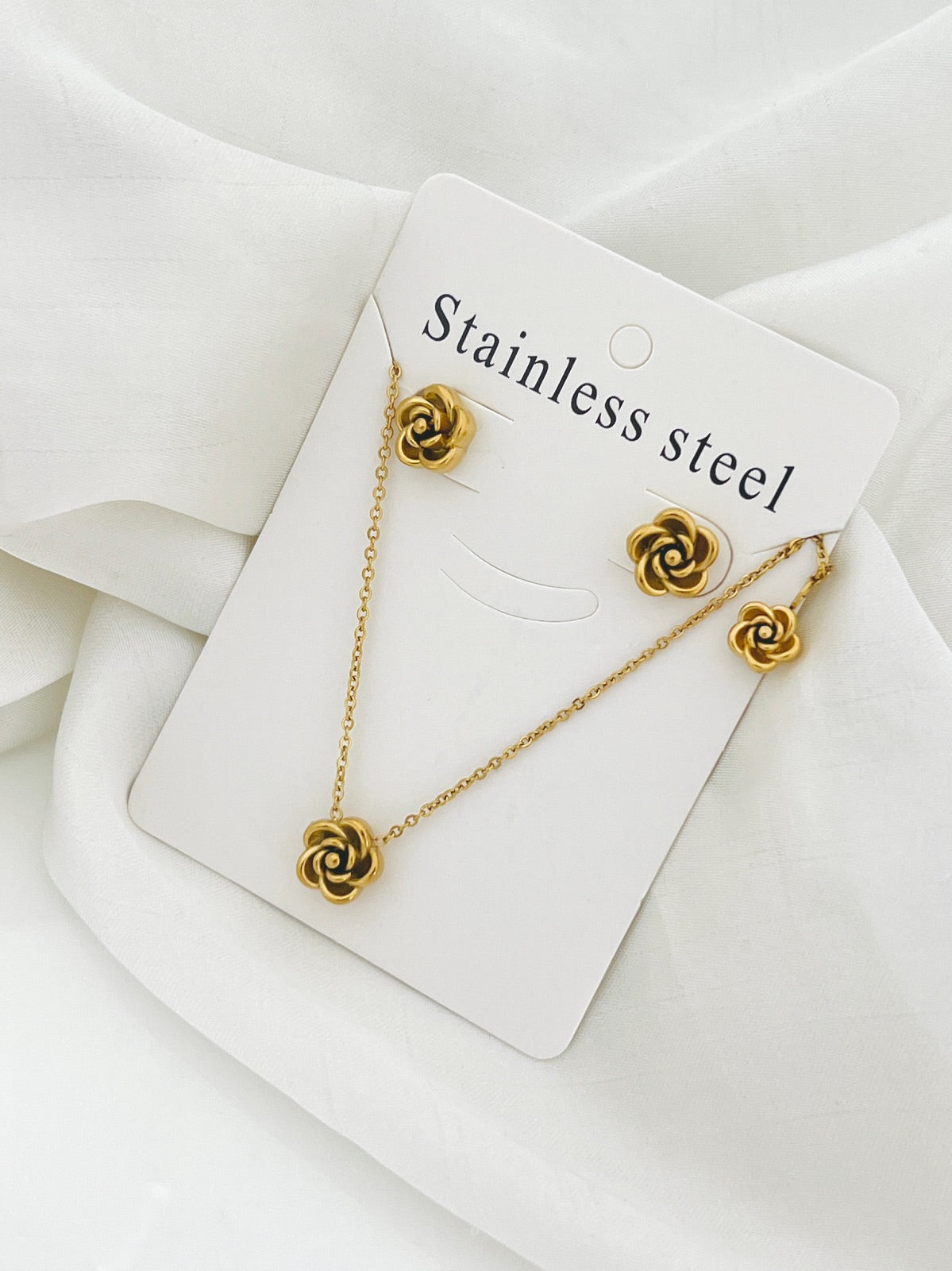 Vintage Empress Filigree Heritage Set